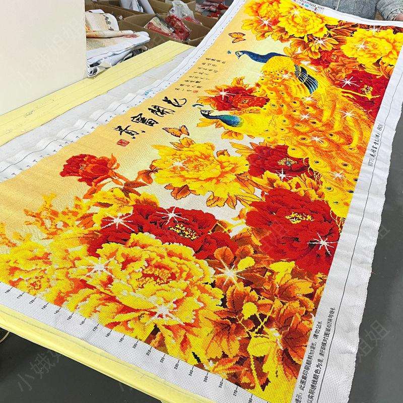 孔雀十字绣成品不带框纯手工出售绣好的2025新款高端客厅牡丹花卉