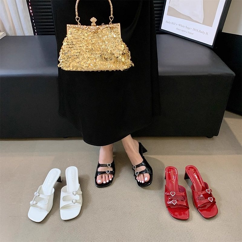 法式小众高级感凉拖鞋女外穿夏2z024季新款方头露趾粗跟高跟一字