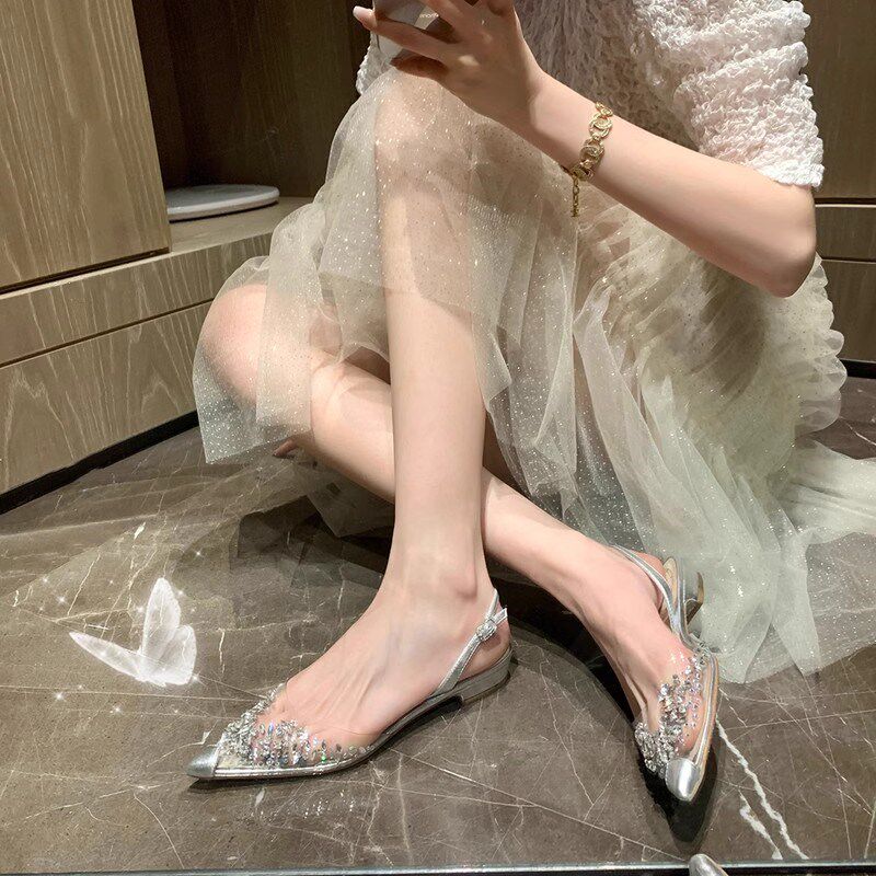 2025夏季小众新款尖头透明水钻单鞋外穿百搭平底婚凉鞋气质女神范
