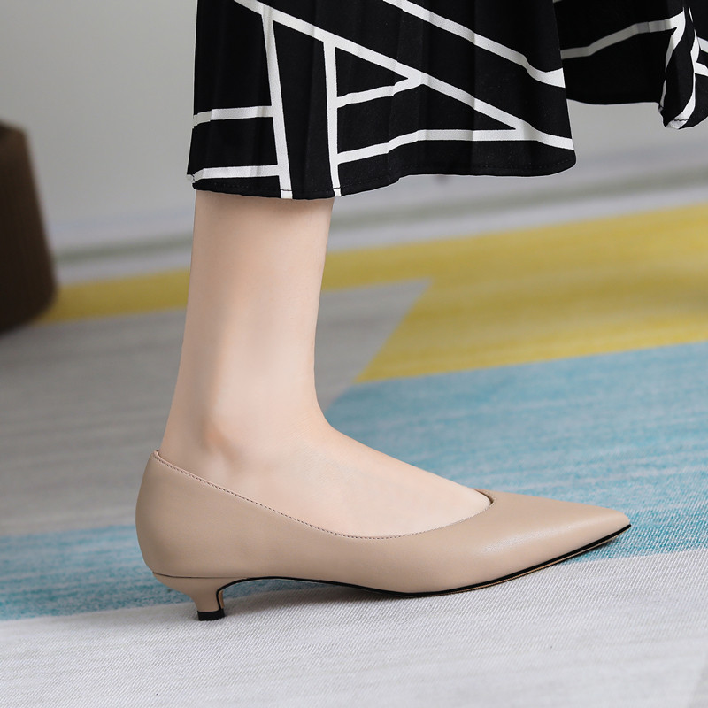 低跟高跟鞋女百i搭细跟尖头猫跟鞋气质伴娘鞋软皮裸色小跟单鞋3cm