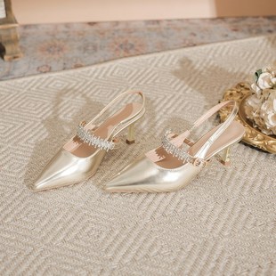 细跟高跟鞋软底不累脚法式包头凉鞋女2025新款外穿凉拖鞋大码女鞋