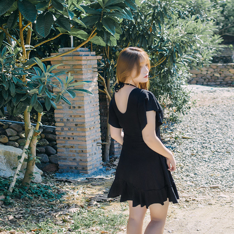 大码泳衣女200斤泡温泉遮肉显瘦钢圈胖mm连体平角长款裙式微胖装