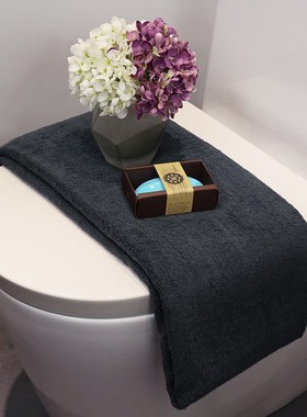 样板房装饰摆件浴巾样板间卫生间软装瓷砖店饰品简约现代公寓摆设