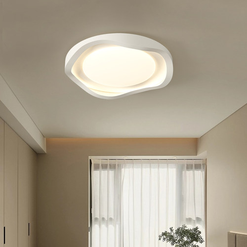 全光谱护眼吸顶灯卧室灯高亮火星房间书房灯奶油风现代简约灯具