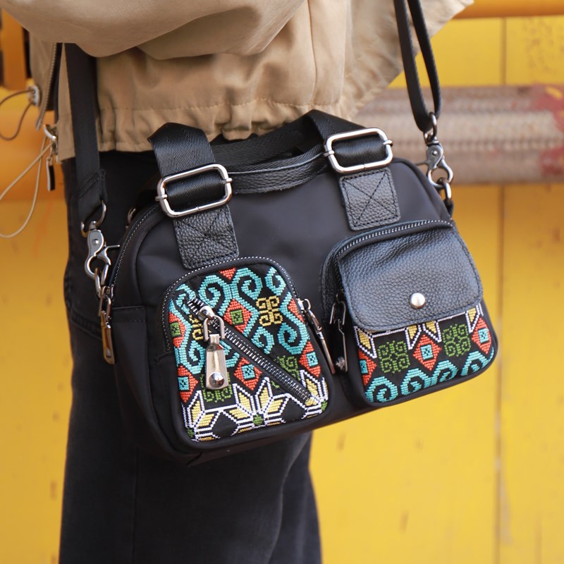 牛津布简约多口袋个性手提包横款时尚刺绣质感女包轻便单肩斜挎包