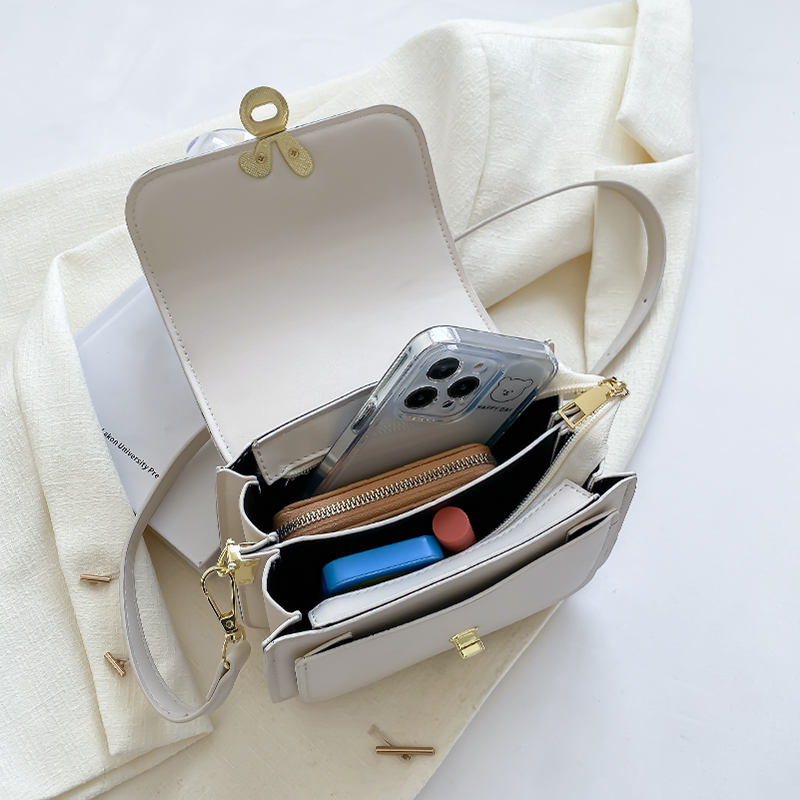 高级感爆款小众包包女2023新款潮时尚单肩包百搭斜挎包洋气小方包