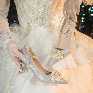 银色高跟鞋女成年配礼服一字带伴娘水晶鞋2023新款主婚纱新娘婚鞋