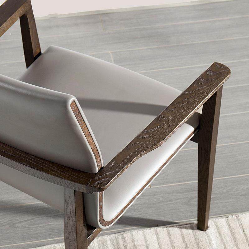 意式极简简约餐厅靠背扶手皮艺休闲椅子家用轻奢现代白蜡木餐椅