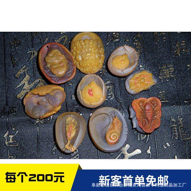 辽宁阜新料战国红玛瑙同料雕刻战国红悄色雕刻厂家
