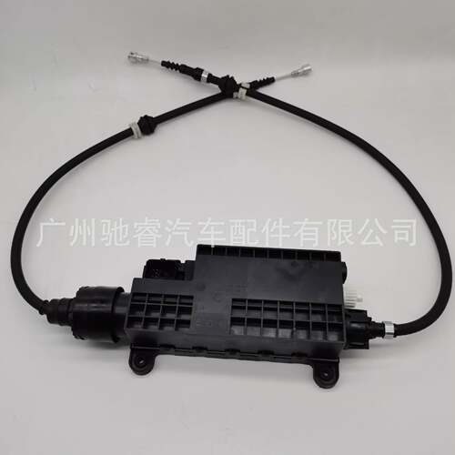 4479068700适用于奔驰威霆W447停车制动手刹控制模块A4479068700