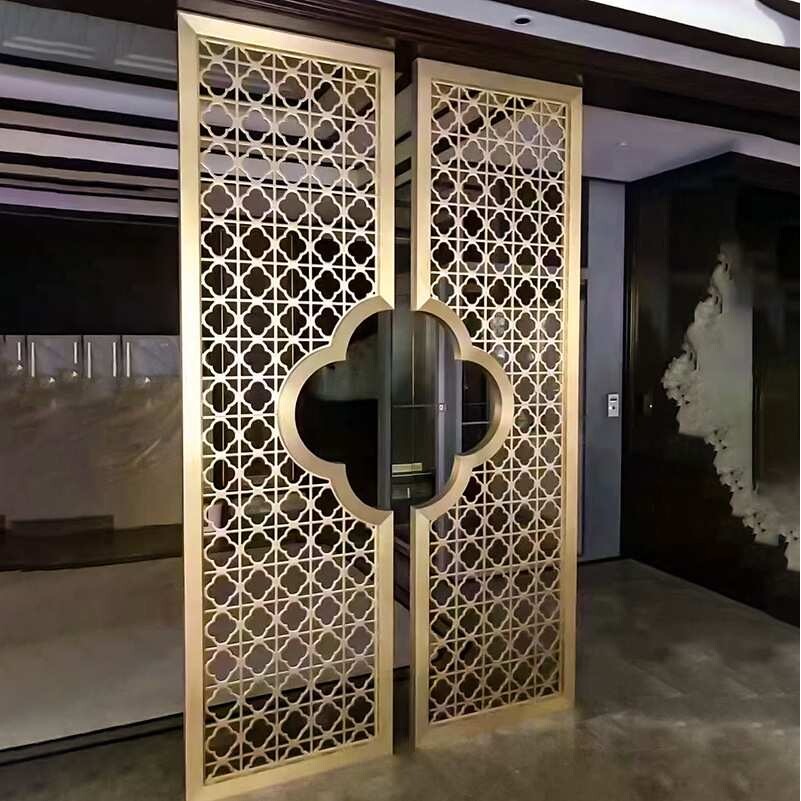 新中式不锈钢屏风入户门对门隔断客厅梅花造型高级感玄关进门遮挡