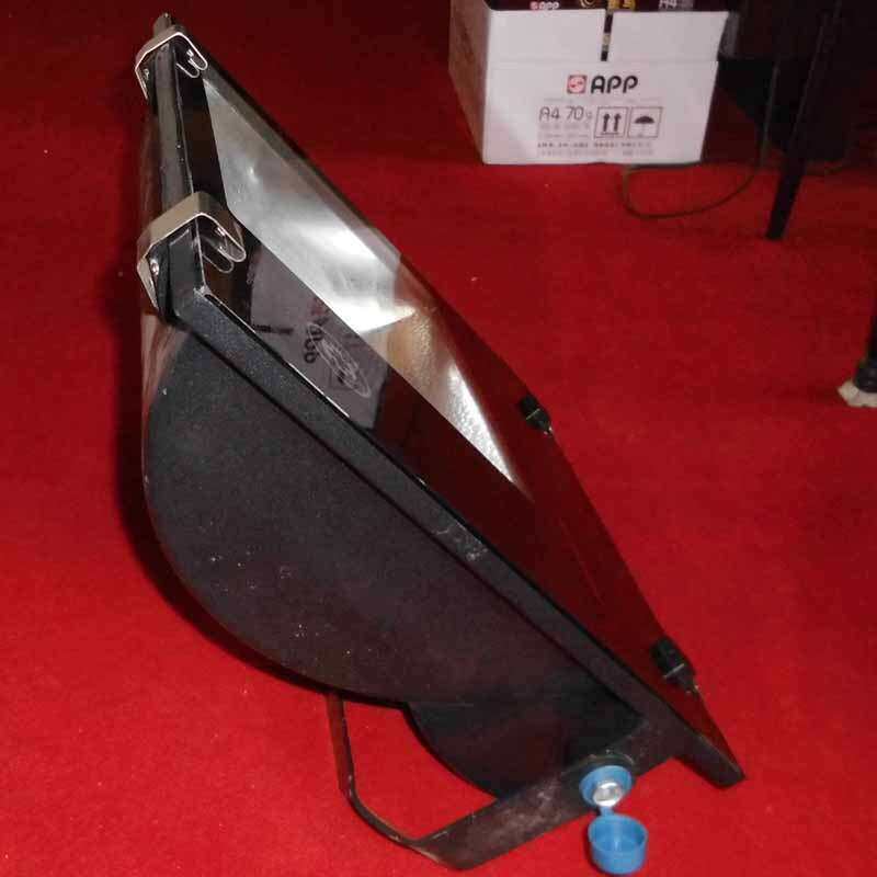 供应FAT-L250W(方形 250W)三防泛光灯 方形隧道灯防水防尘道路灯