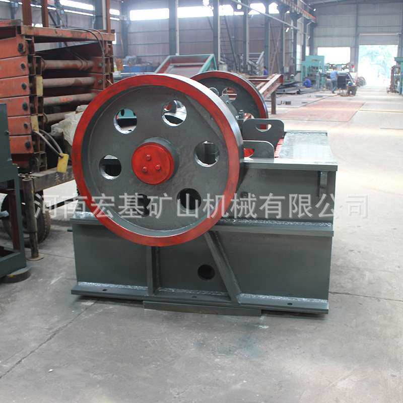 移动式颚式破碎机 建筑垃圾粉碎机 石头片麻岩大石块鄂式破碎机