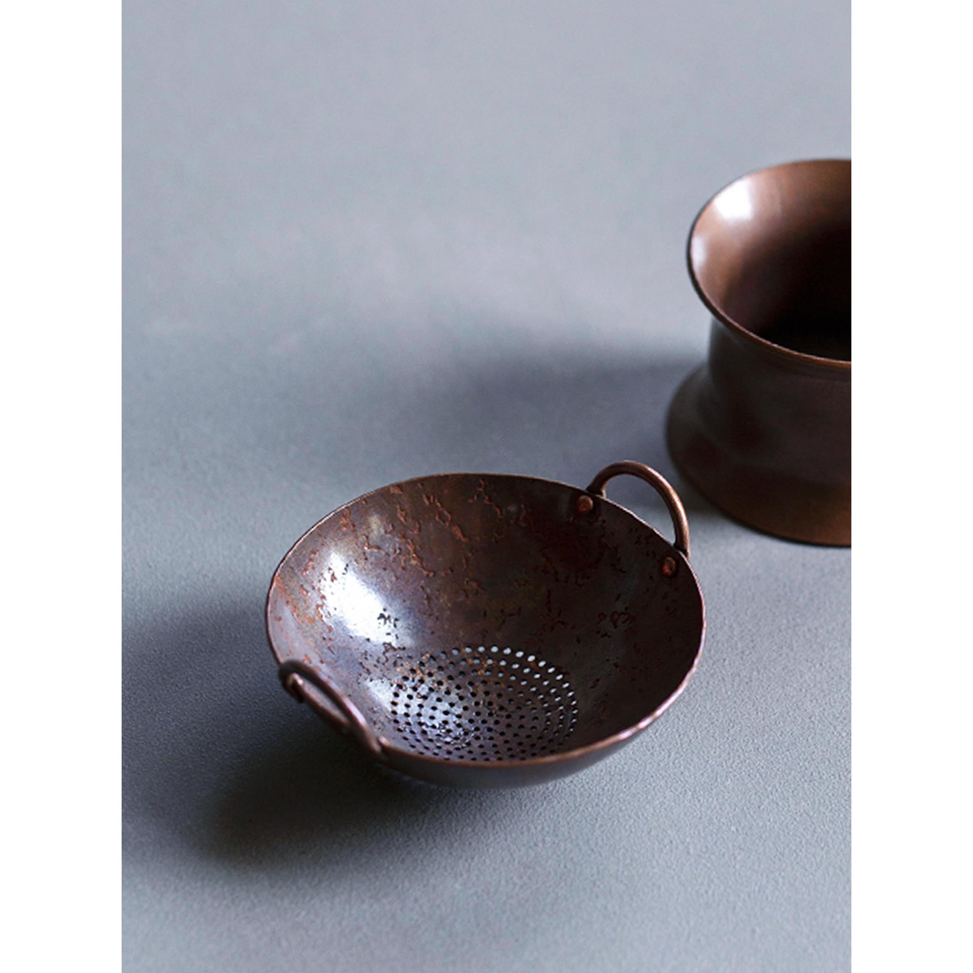 米白铜双耳小壶茶滤器手工纯铜滤器套茶水架摆件锤纹茶道配件