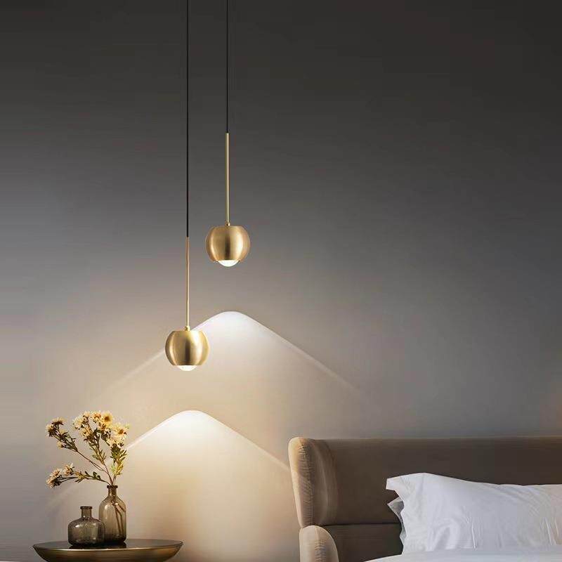 全铜卧室床头吊灯轻奢极简设计师款现代简约客厅背景墙高端小吊灯
