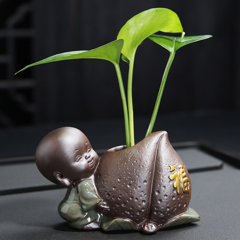 优惠创意茶宠小和尚花瓶花插陶瓷水培盆家居装饰品摆件容器