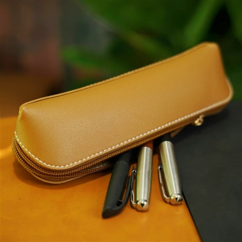 纯色皮革馒头钢笔l袋中学生高级感文具袋化妆毛刷包女高中生大容