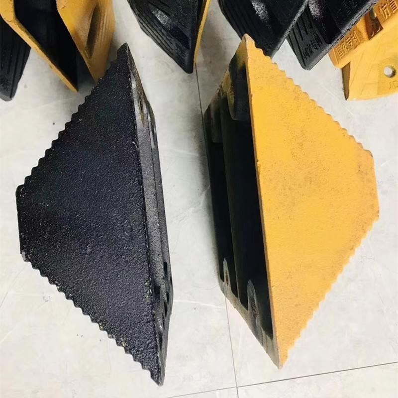 铸钢车轮挡250*300*90大货车停车楔球墨铸铁定位挡车器【颐路安】