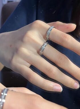 凉感！素叠简约带可水洗不掉色自磨砂夹心银色戴日清夏指环可戒指