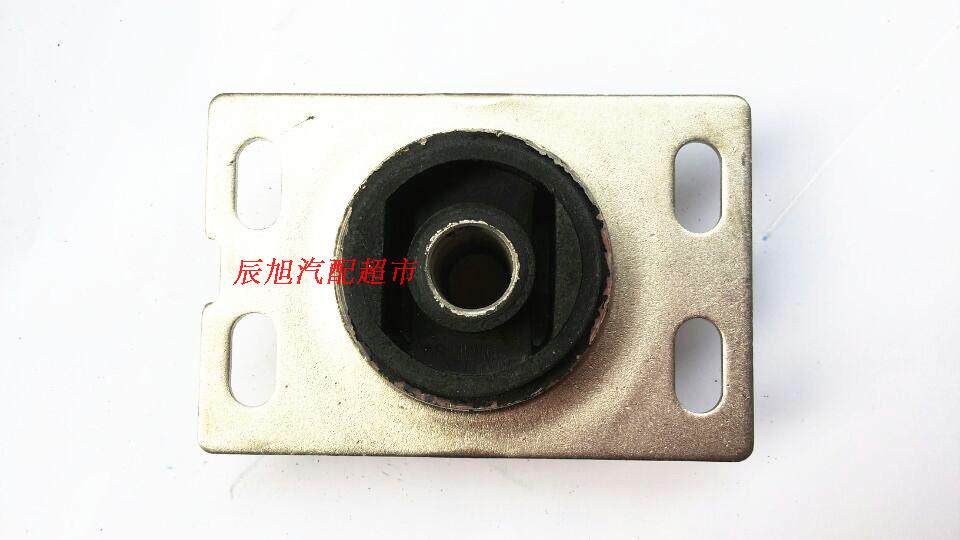 货车卡车南俊南骏王牌757后驾驶室胶垫支架下胶垫总成精品