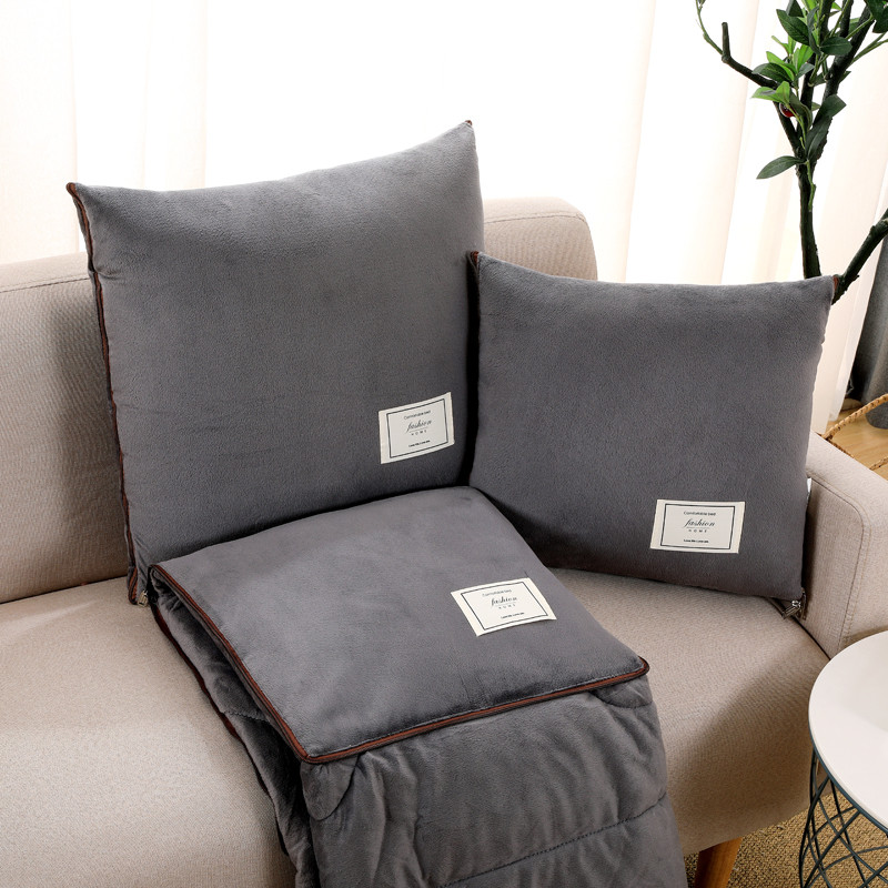 加厚多功能c车载抱枕被子两用车用汽车四季通用二合一靠枕午睡毯