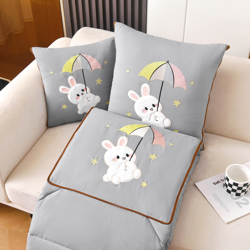 抱枕被子两用二合一加厚折叠汽车B载枕头被办公室午睡空调毯子靠