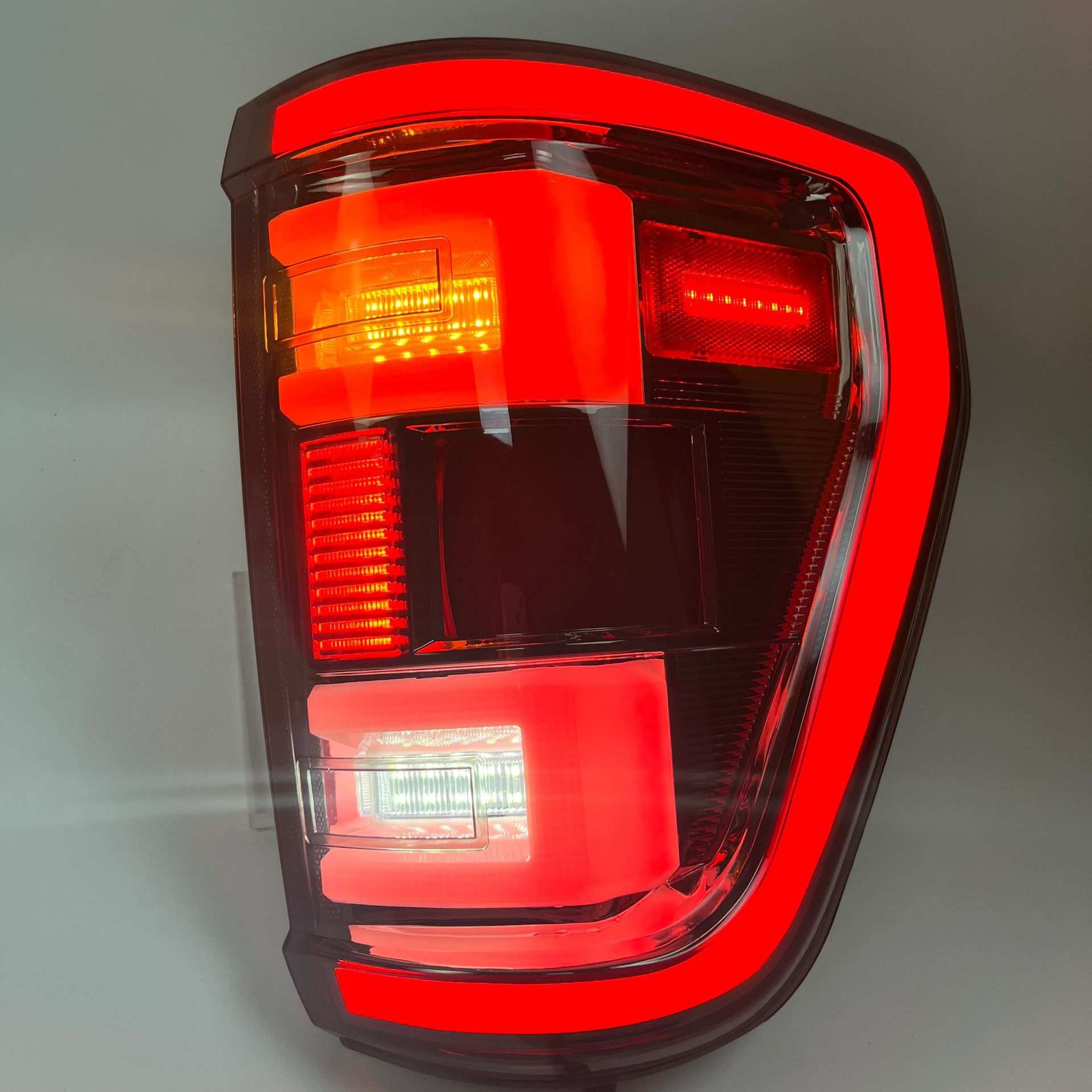 适用于21-23款福特F150 Raptor 后尾灯 改装LED 日间行车灯刹车灯