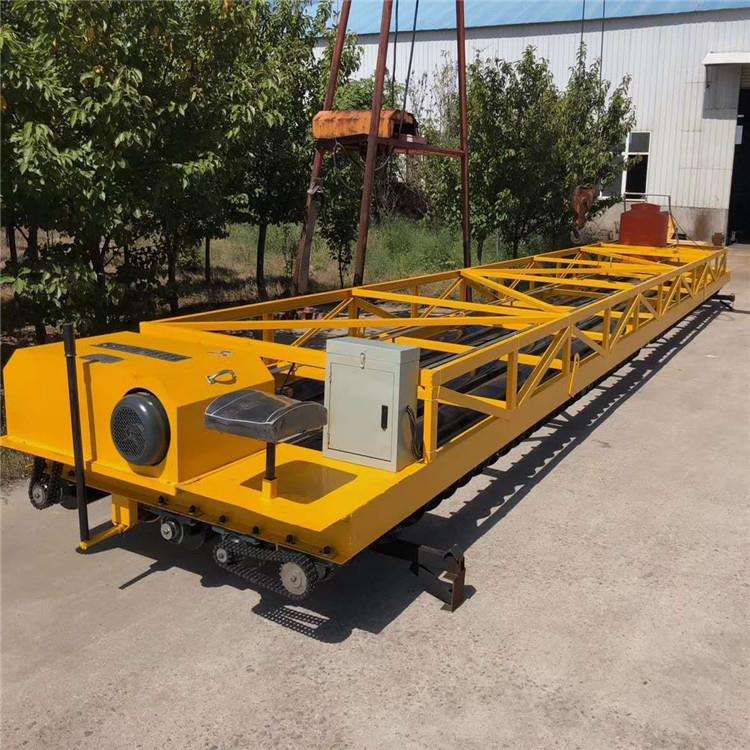 三滚轴四滚轴混凝土摊铺机 桥梁隧道修路铺路机 大型路面摊铺机