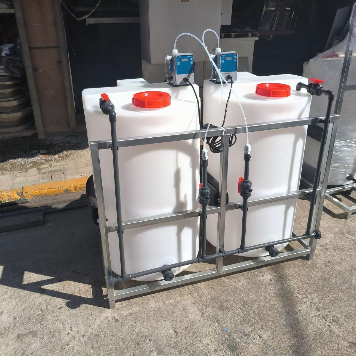 污水处理聚丙烯酰胺塑料储罐300L增稠剂加厚聚乙烯PE塑料牛筋水箱