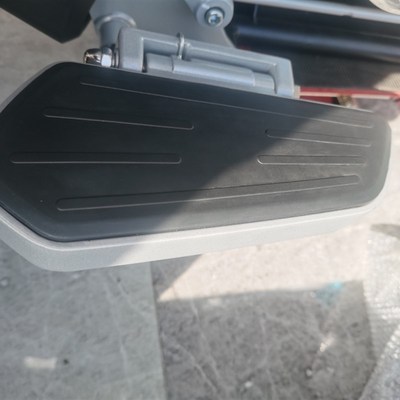 星舰3 3X 300 3p00-Z B 前左右搁脚 前左脚踏板 前右脚踏板