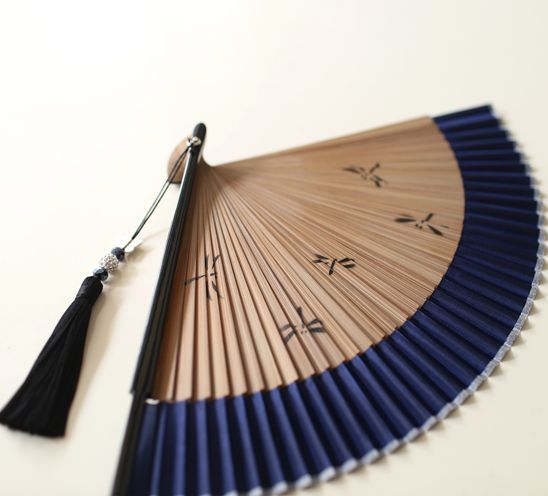 限量精品男女扇日k式折扇竹柄扇真丝夏季礼品扇纯色 扇骨蜻蜓飞翔