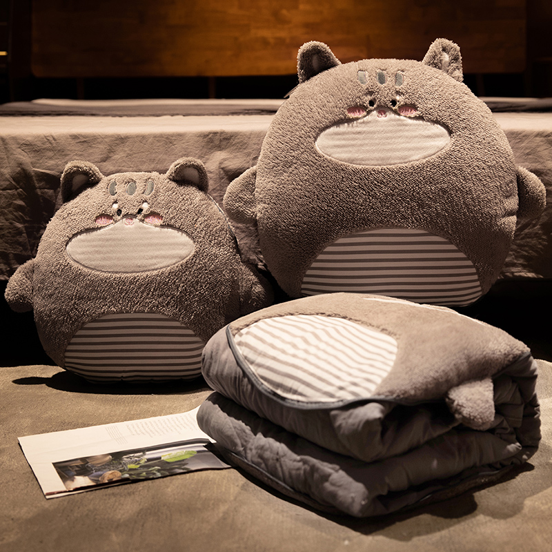 抱枕被子两用午睡枕头被汽u车载内靠枕办公室加厚折叠空调毯二合