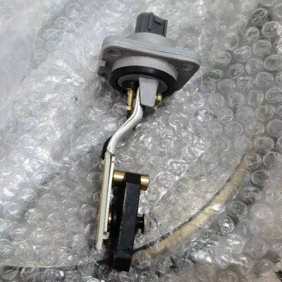 阁瑞斯汽车配件R油杯感应器机油大1T海金2T传感器狮R位适配油底壳