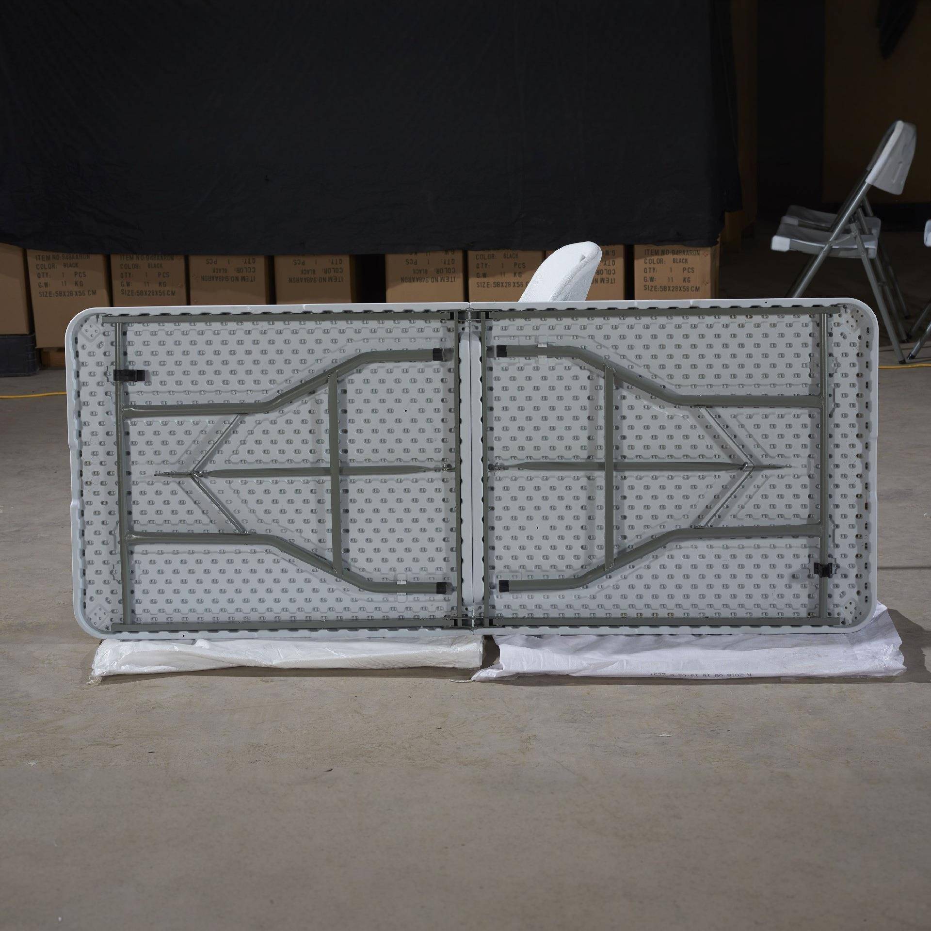 厂家直销简约1.8米长折叠桌户外折叠桌子折叠座椅户外塑料折叠桌