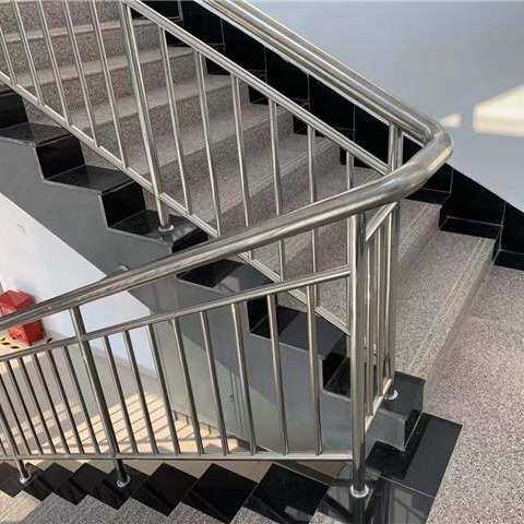 广州南沙不锈钢栏杆楼梯扶手学校坡道无障碍护栏阳台屋面304围栏