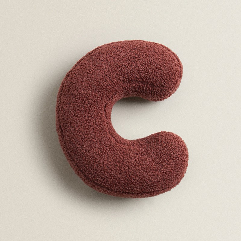 创意英文字母抱枕26个字母表LOVE组合个性沙R发床头简约异形抱枕