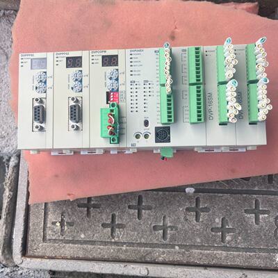 主机DVP24SV11T2扩展模块DVP16SM11N议价及维修！