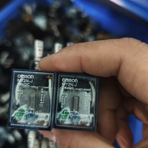 欧姆龙MY2NJ继电器24VDC8脚带底座拆机件实议价