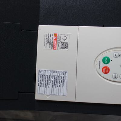 议价上海施耐德ATV610D15N4全新正品质保一年功率15KW三相380V