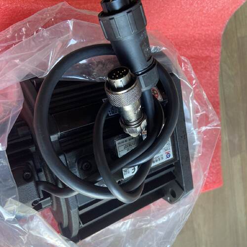 议价150SJTR-MZ040C(A4Y1X)广州数控伺服马达机械手高精度马达机