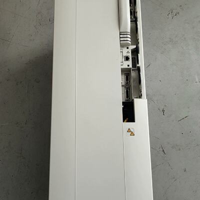 【议价】伦茨变频器 E94ASHE1044 货带卡  所适用650