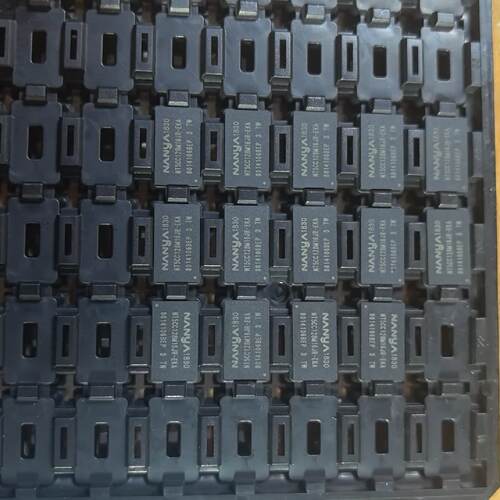 【议价】南亚储存芯片nt5cc128m16jr-eka(14)适用