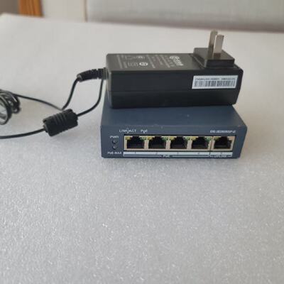 海康威视DS3E0505SPE千兆POE交换机5口监控--议价商品