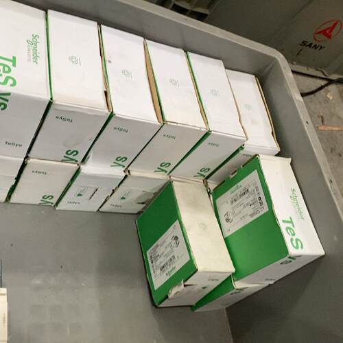 原装正品仓库大量现货施耐德LC1D09BL直流24V施耐德交-议价979