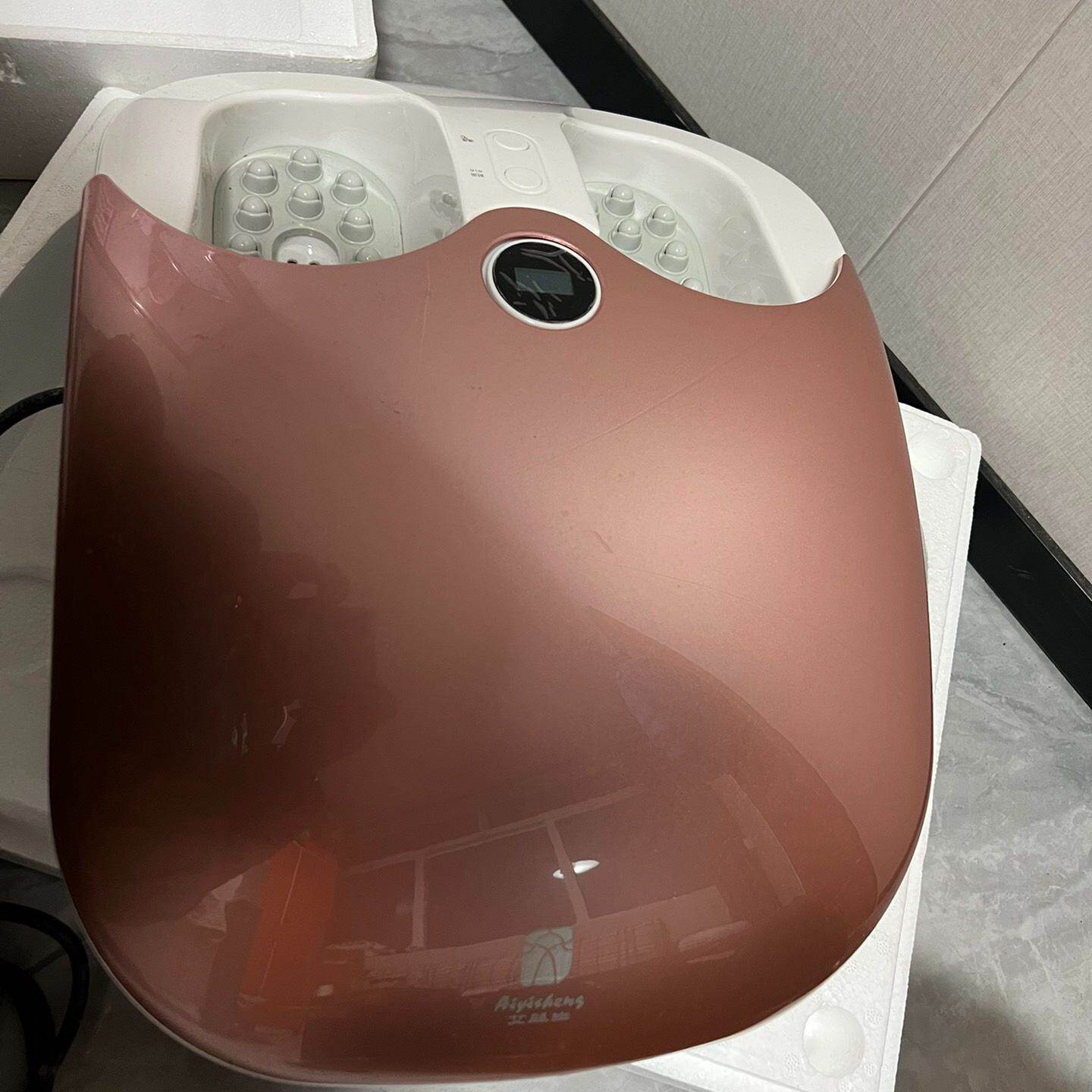 艾益生脚灸仪全新一次没有用过原包装盒子都在议价及维修！