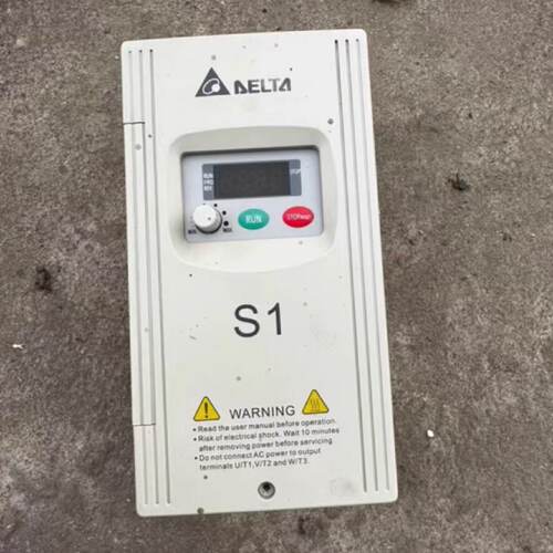 询价台达变频器VFD015S21D 成色如图，，的需议价