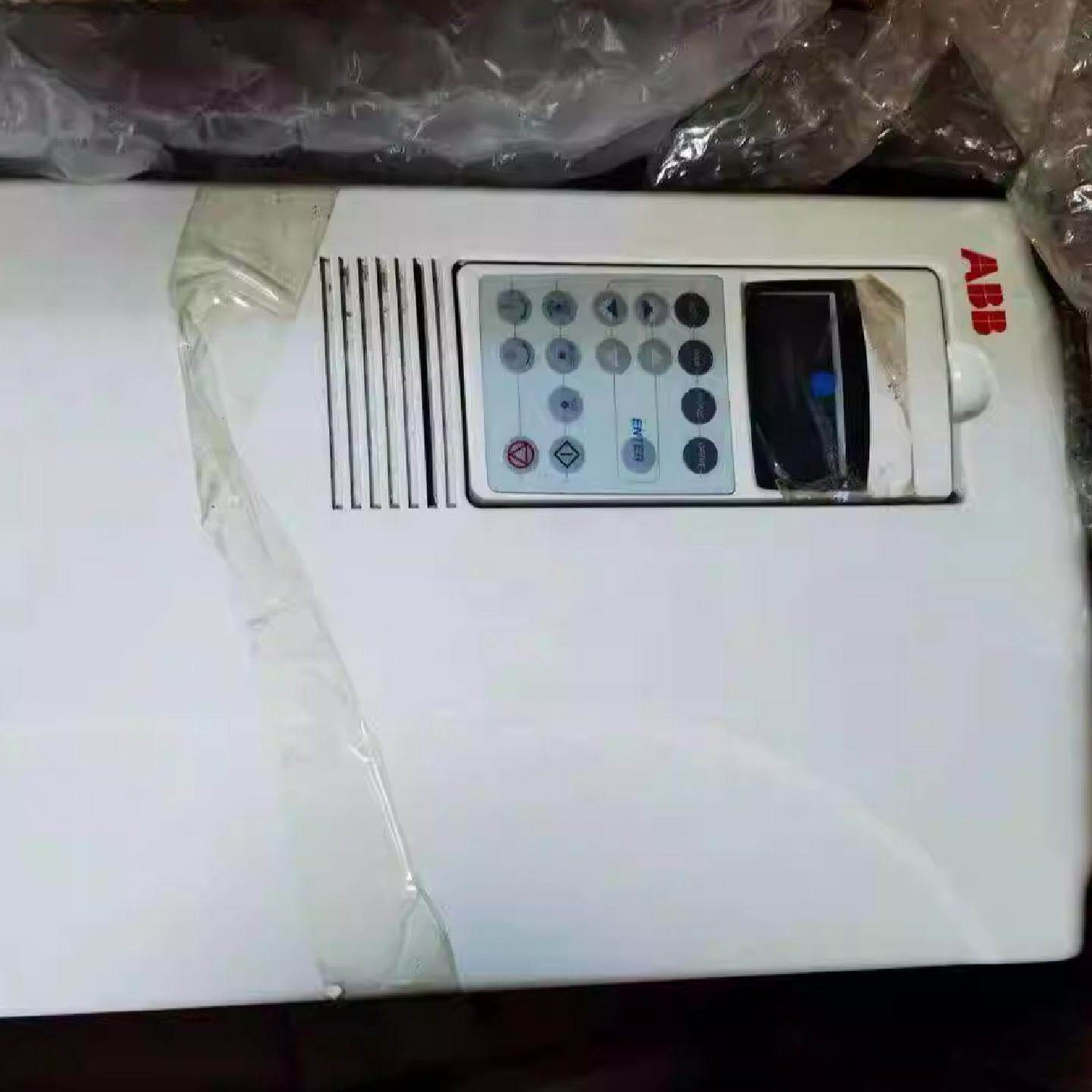 议价实价全新现货ABB变频器ACS800-01-0050-7P901质保一年