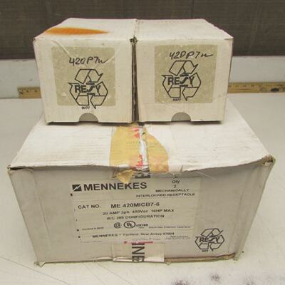 2件MENNEKESME420MICB76针和单针互锁接收20A3PH480V10HP