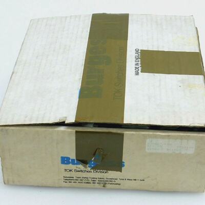 Burgess TOK Switches Division A20667  FBA 9720100 61562 ** 2