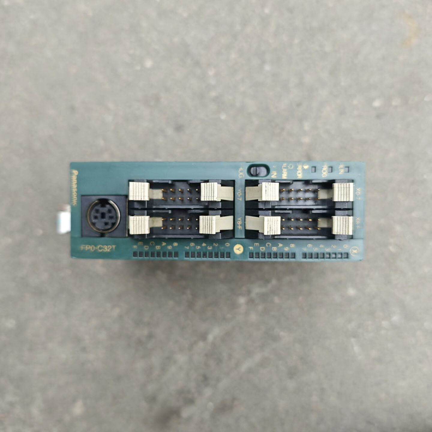 松下PLC控制器FP0C32T--议价商品